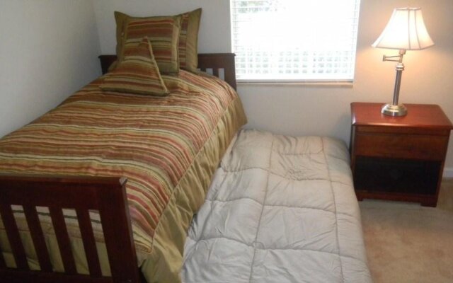 Trafalgar Village Resort