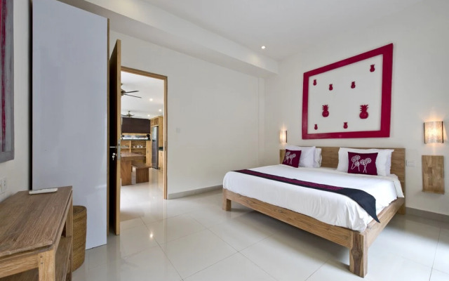 Del Mar Beach Villas-3 Bedroom Private Pool