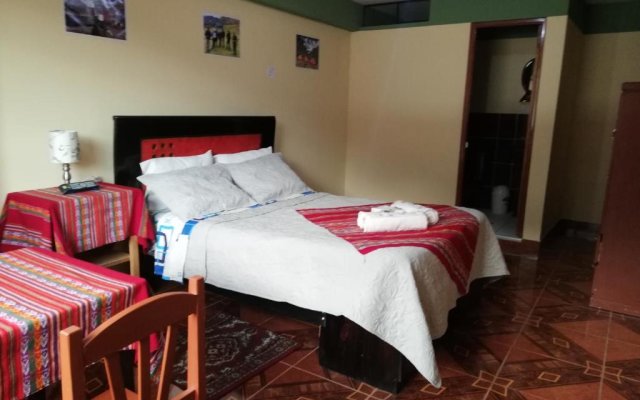 Artesonraju Hostel Huaraz