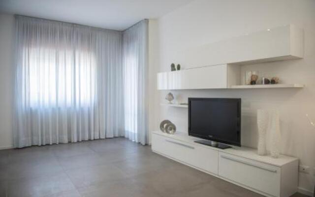 Parini Flat