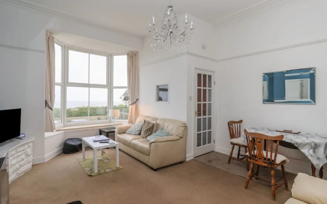 Sea Front Apartment