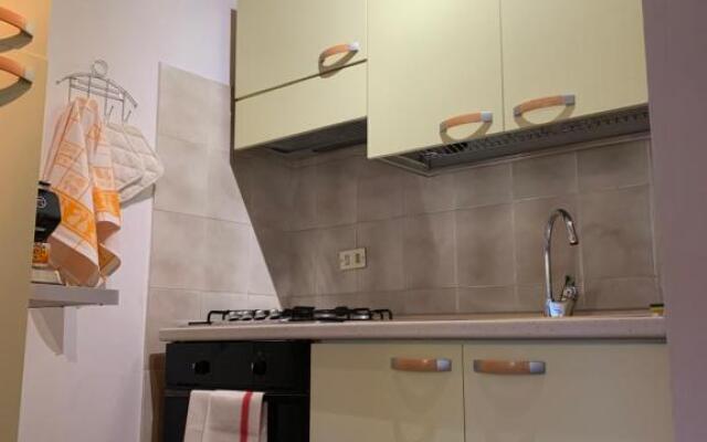 Studio Apartment Una Finestra su Como