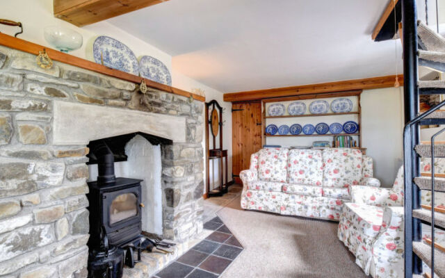 Holiday Home Nythfa
