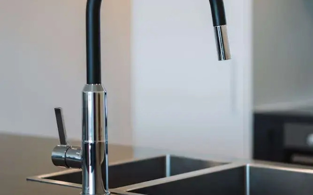 Perfect Located 1-bed With Great Views