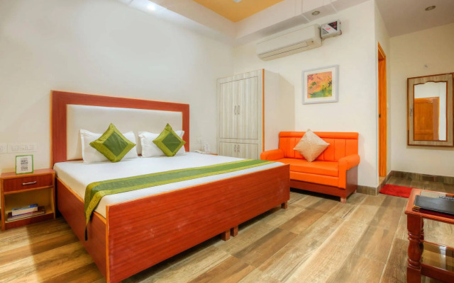 The Lily Hotel