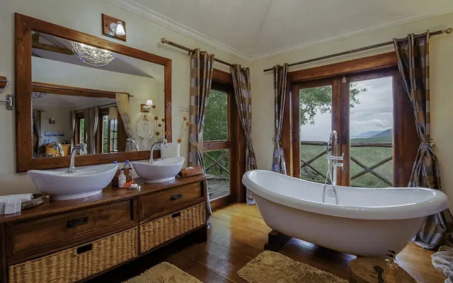Escarpment Luxury Lodge