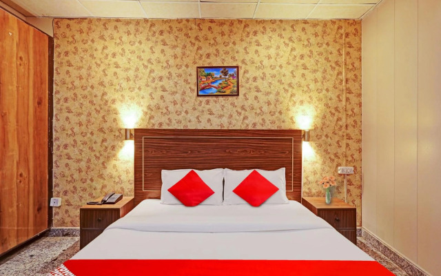 OYO Flagship 80572 Dream Comes True Hotel Banquet