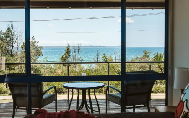 Oasis on the Beach :: Jervis Bay Rentals