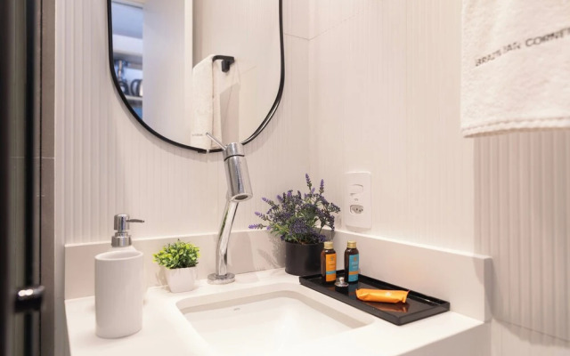 Estúdios com AC e Varanda na Bela Vista