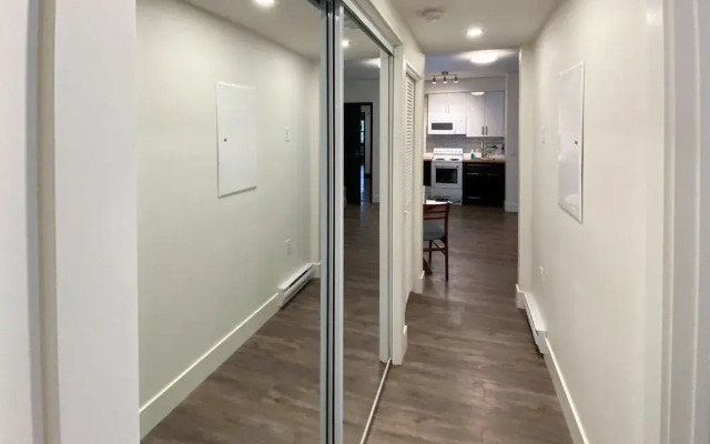 Calming 1bedroom Units With Balcony And City View