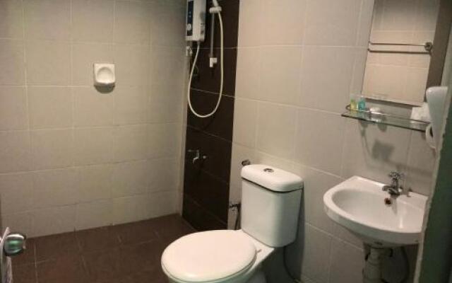 Sarikei Garden Hotel