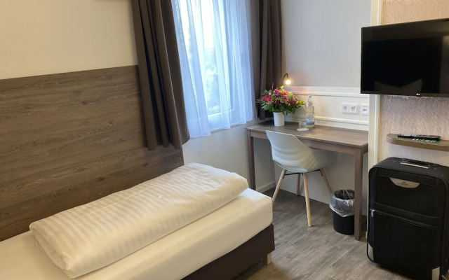 Signature East Hotel Falk