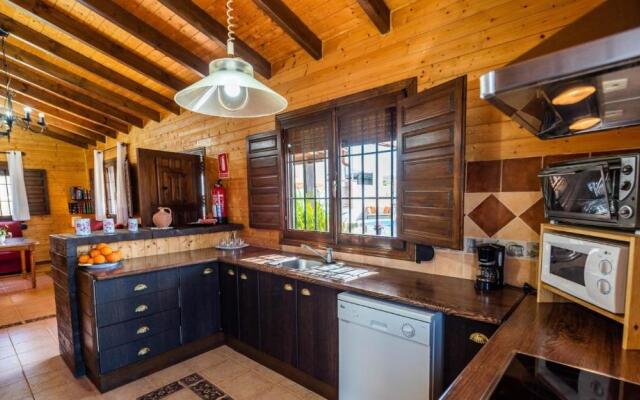 Casita de Madera Ardales by Ruralidays