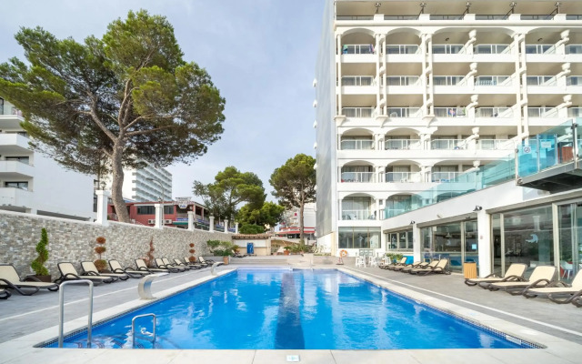 Hotel Seramar Comodoro Playa