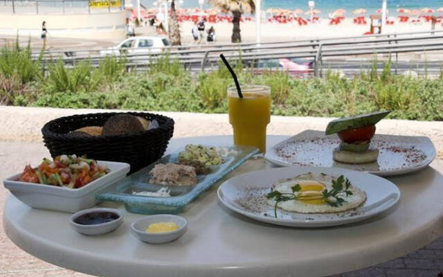 HaYarkon Apartments