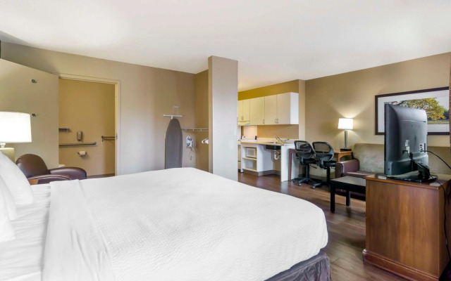 Extended Stay America Suites Seattle Everett Silverlake