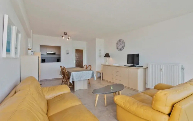 Apartment in Blankenberge Near the Beach