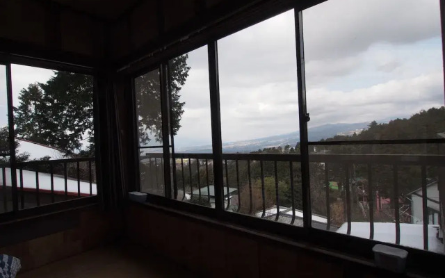 Atami Cottage 6 People