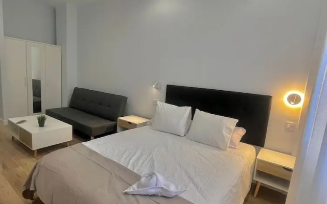 Ifema IV in Madrid With 1 Bathrooms