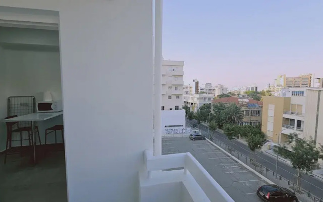 142 NIC 1 - Stay City Life 1 Apartment