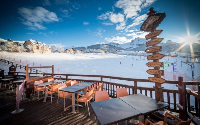 Montana Chalet Hotel