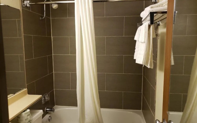 Americas Best Value Inn - Stillwater/St. Paul