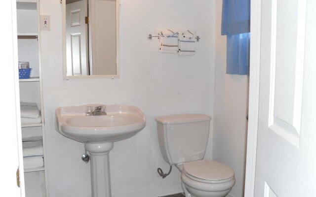 Hotel Bethel - Fort MacLeod, AB