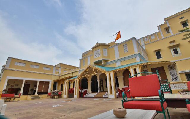 Roop Niwas Kothi Hotel