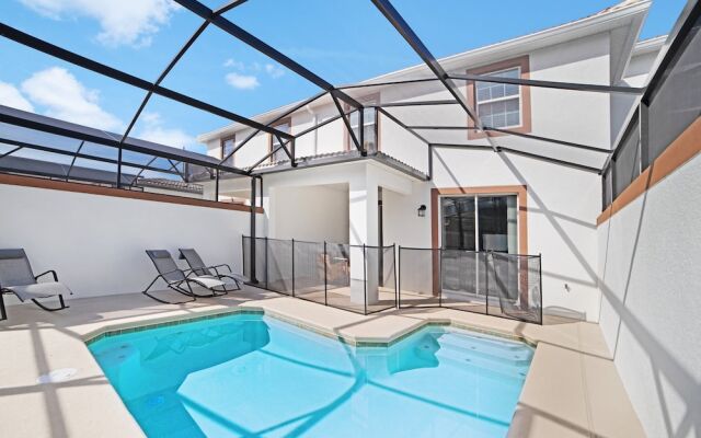 4 Bedroom Storey Lake Vacation Home