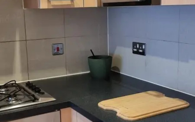 Stunning 2-bed Apartment Near Colindale Station