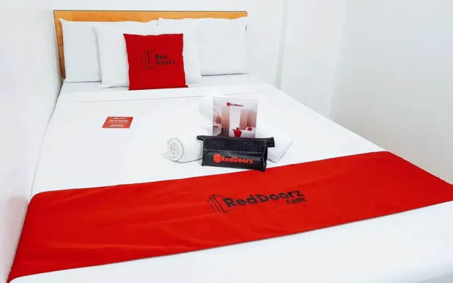 RedDoorz @ Humayhumay Road Lapulapu