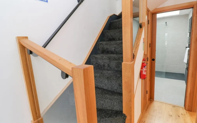 2 Salubrious Terrace