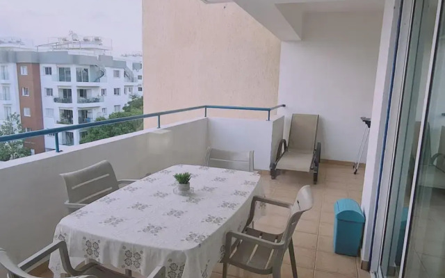 13 LCA - Stay Suncity Apartment