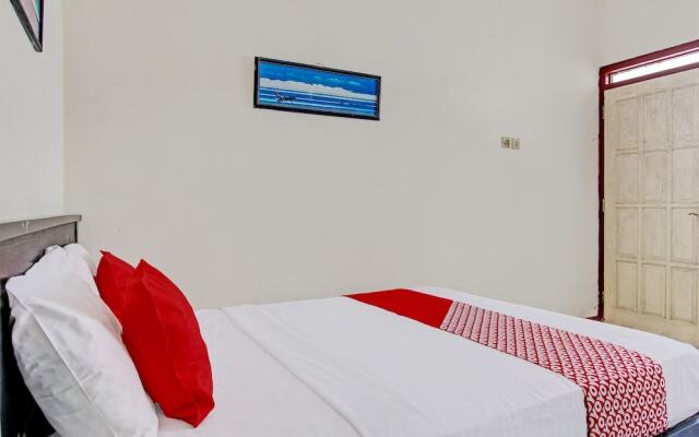 OYO 92505 Asta Guesthouse