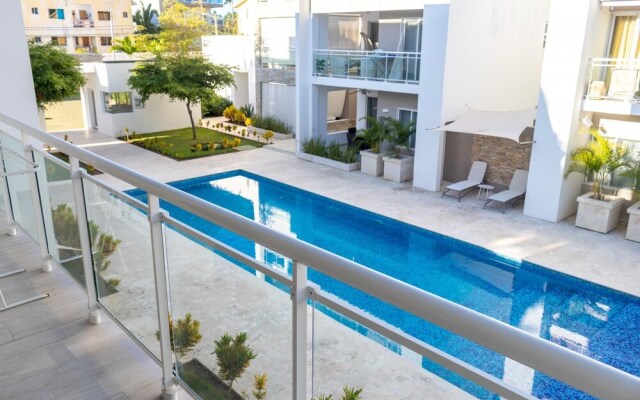 Modern 2-br Apartment in Paseo del Mar - Bavaro