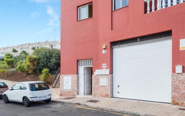 Three bedroom apartment ii near Sc