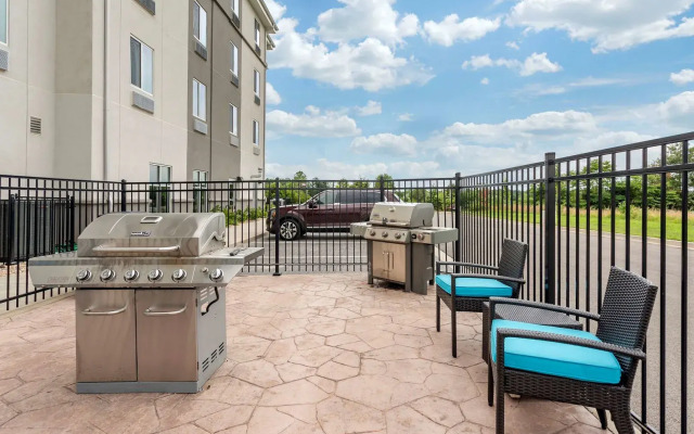Garner Hotel Clarksville Northeast by IHG
