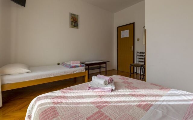 Rooms Zeljka 2