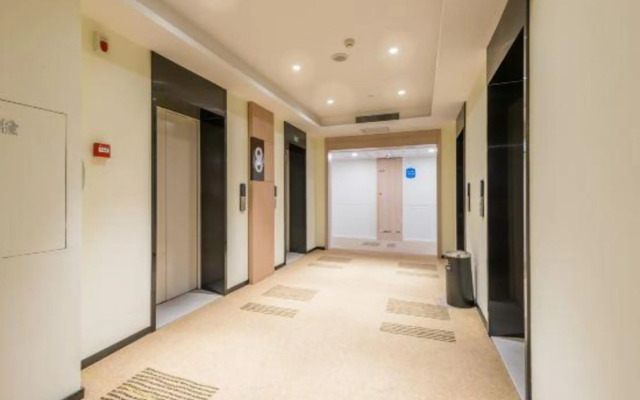 Hanting Hotel (Zhengzhou West sailing Road Branch)
