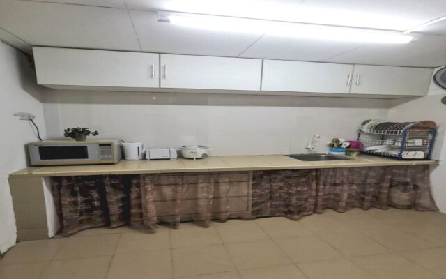 OYO 90692 Tok Babah Village Homestay