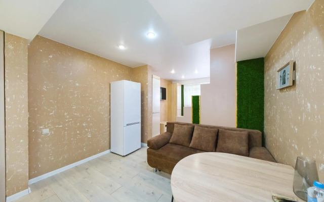 Apartments on Tsvetochnaya street 15/21