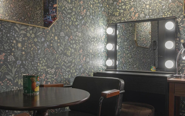 Cheonan The Lounge Hotel
