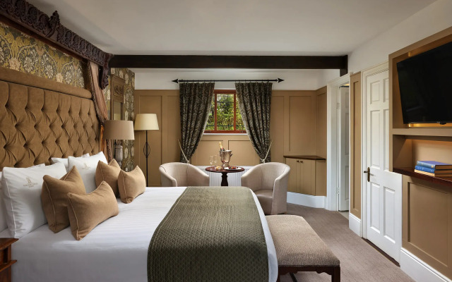 Cabra Castle Hotel