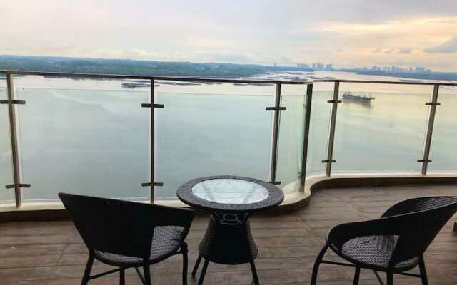 Tranquil Seaview @ Danga Bay