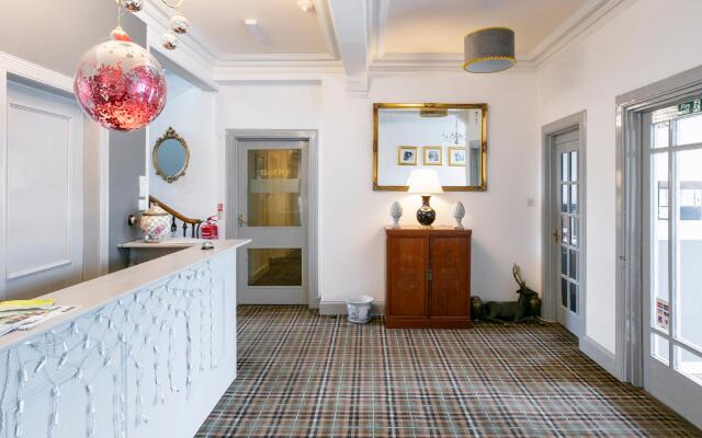 Lochinvar Hotel
