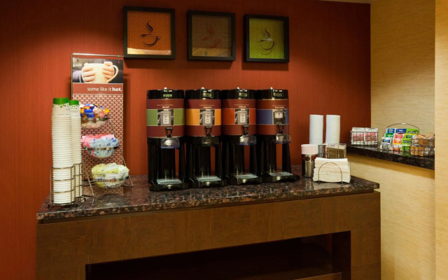Hampton Inn Milwaukee-Airport
