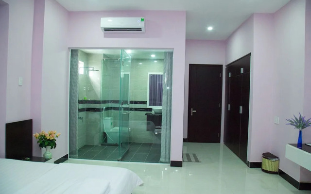Eden Roc Hotel