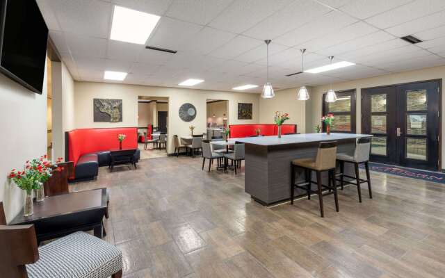 Hawthorn Suites by Wyndham Lubbock