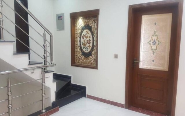 Al-Nafay Guest House R1