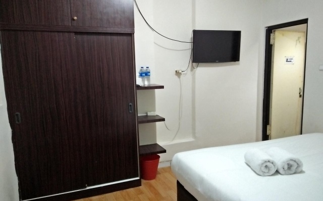 The Teti Residence – Guest Rooms – Jakarta